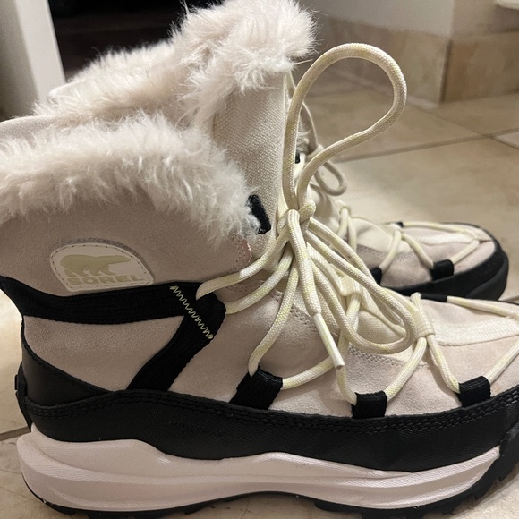 SOREL ONA™ RMX Glacy Plus Women's Waterproof Boot - Picture 1 of 14